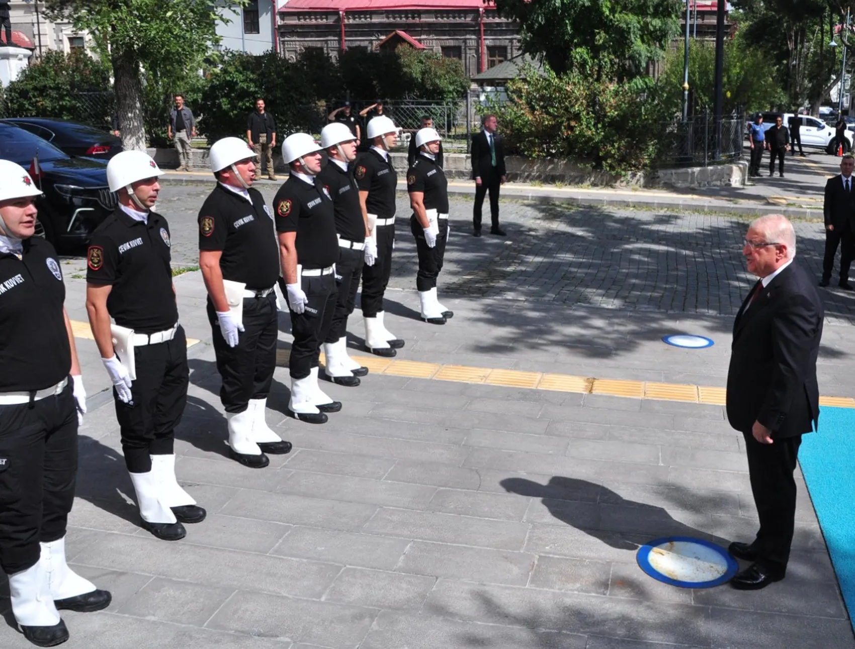 Bakan Güler'den Kars'ta kritik mesaj: Terörü gündemimizden tamamen çıkaracağız