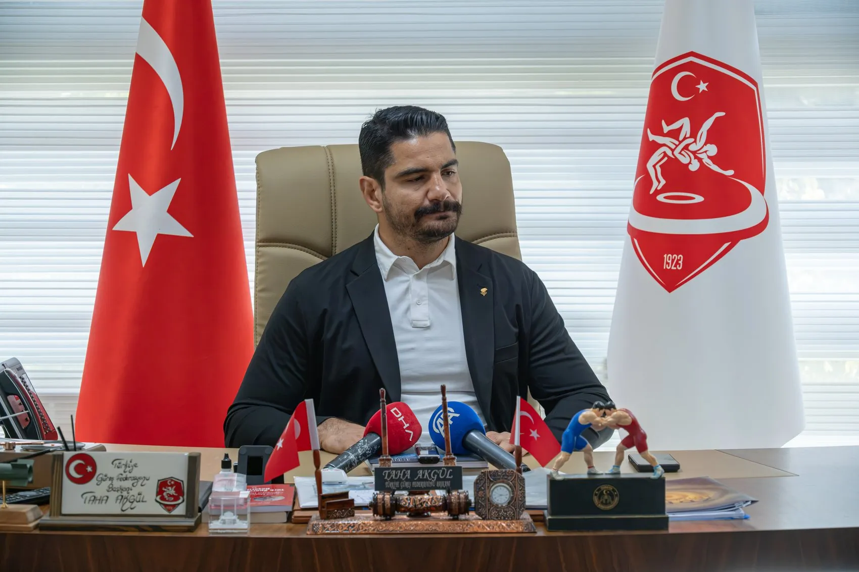 Taha Akgül'den Türk güreşinin geleceği için radikal yol haritası: Başarı bir gecede gelmeyecek
