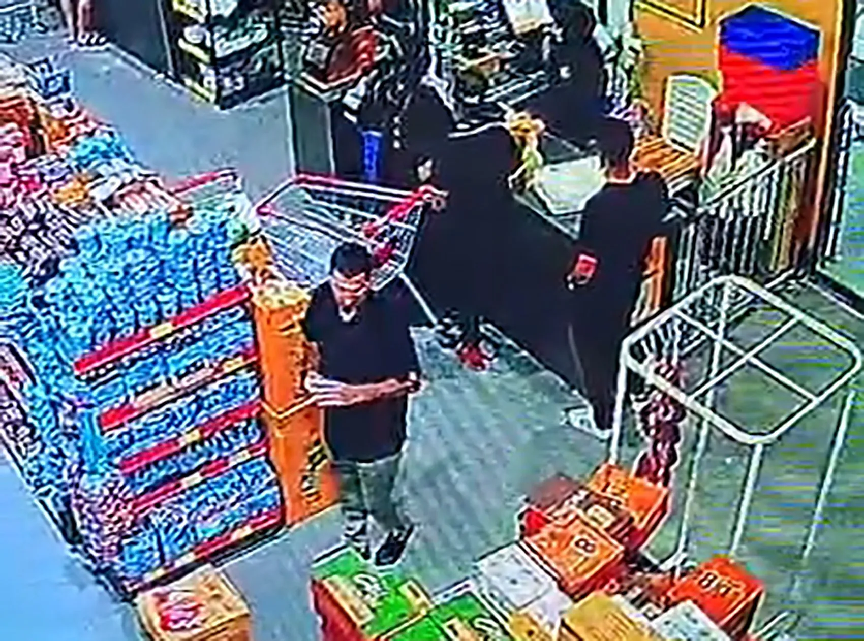 Düğün hırsızlığından ATM dolandırıcılığına: Adana'daki seri şüphelinin son durağı market oldu