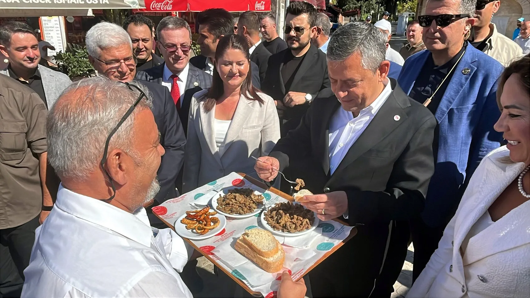 Yeni Parti'den otoyol hamlesi: İhaleye girecek firmalara iktidar uyarısı