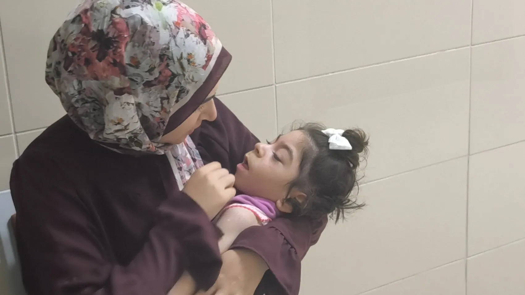 Kuvözdeki bebeğe şiddet davasında düğümü Adli Tıp Üst Kurulu çözecek