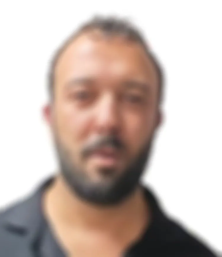 Eyüpsultan'da kutsal mekanda dehşet anları: Yatsı namazı sırasında silahlar konuştu