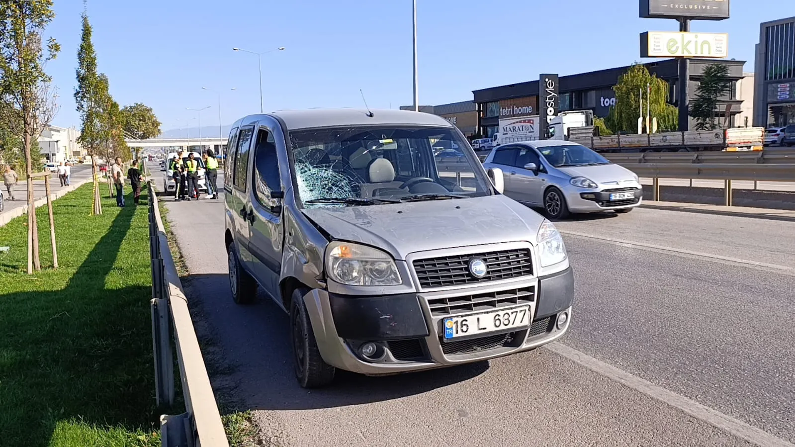 İnegöl'de yürek yakan kaza: 13 yaşındaki Ayşegül hayata tutunamadı