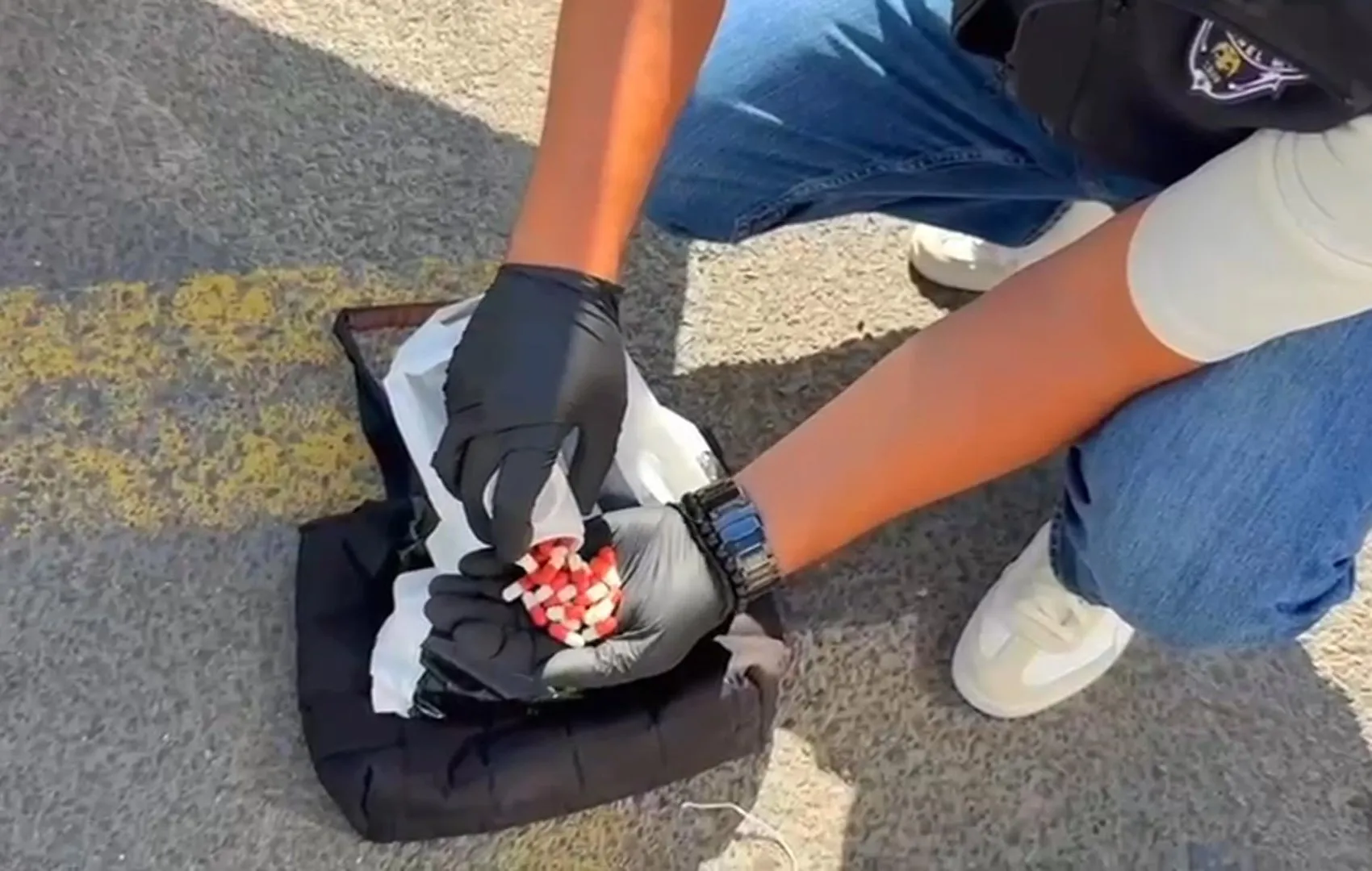 Tekirdağ'da zehir tacirlerinin cips paketi oyunu polise takıldı