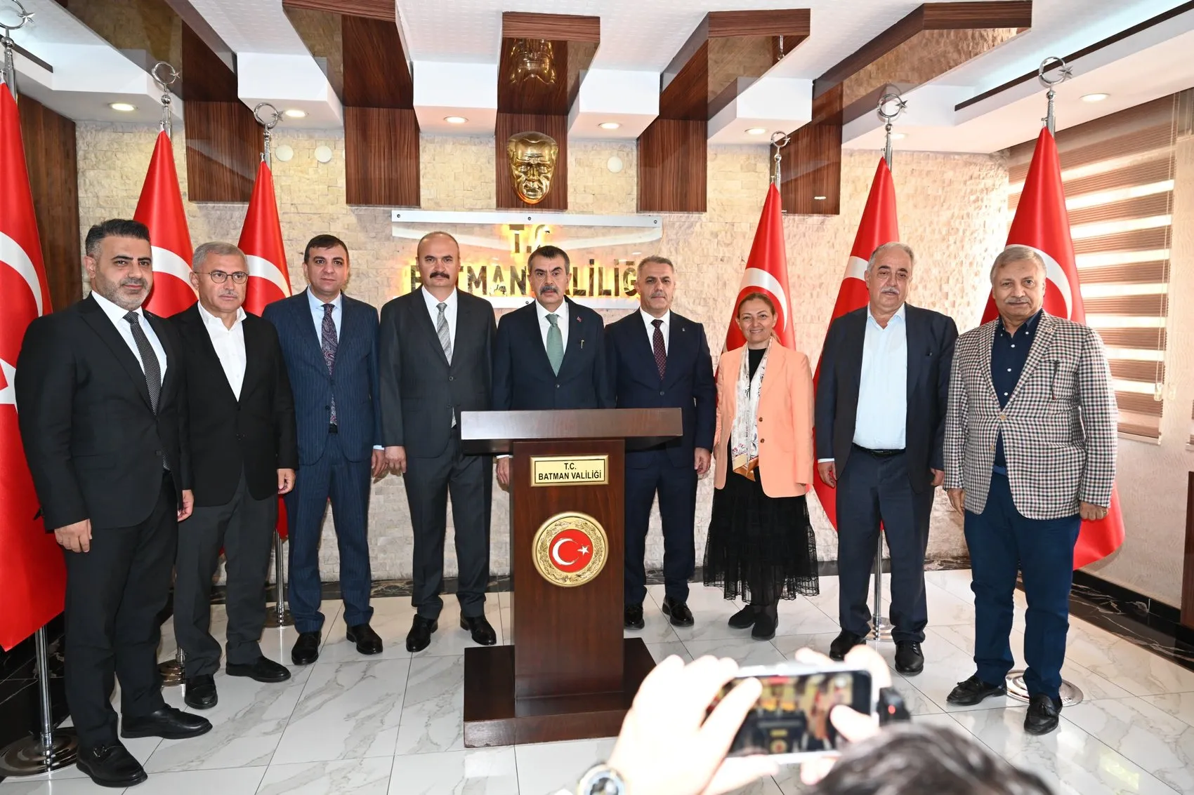 Bakan Tekin'den Batman'da tarihi çağrı: Terörsüz Türkiye için sorumluluk vakti