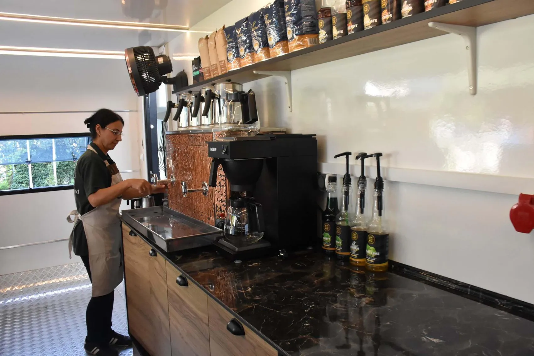Ödemiş'te yangın acısından doğan proje: Hem kafe hem afet mutfağı