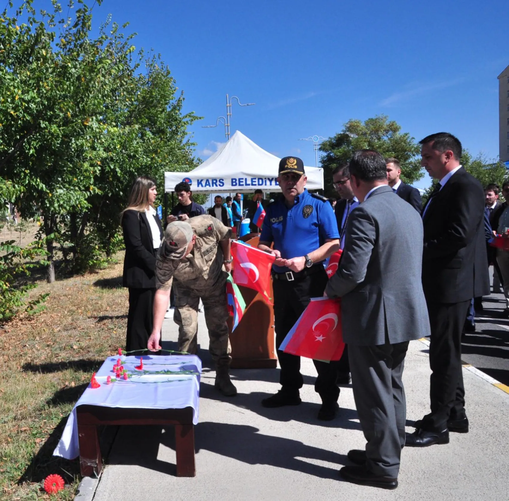 Kars'ta Karabağ'ın özgürlük mücadelesi anıldı: İki devlet tek yürek oldu