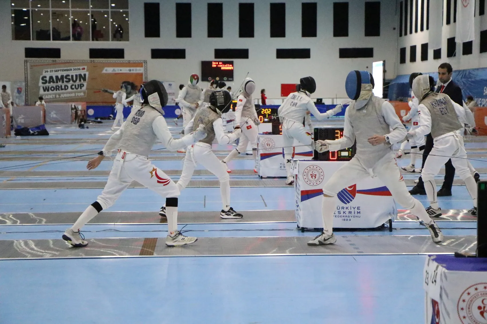 Samsun'un Eskrim Heyecanı: 52 Ülkeden 606 Sporcu Madalya İçin Pistte