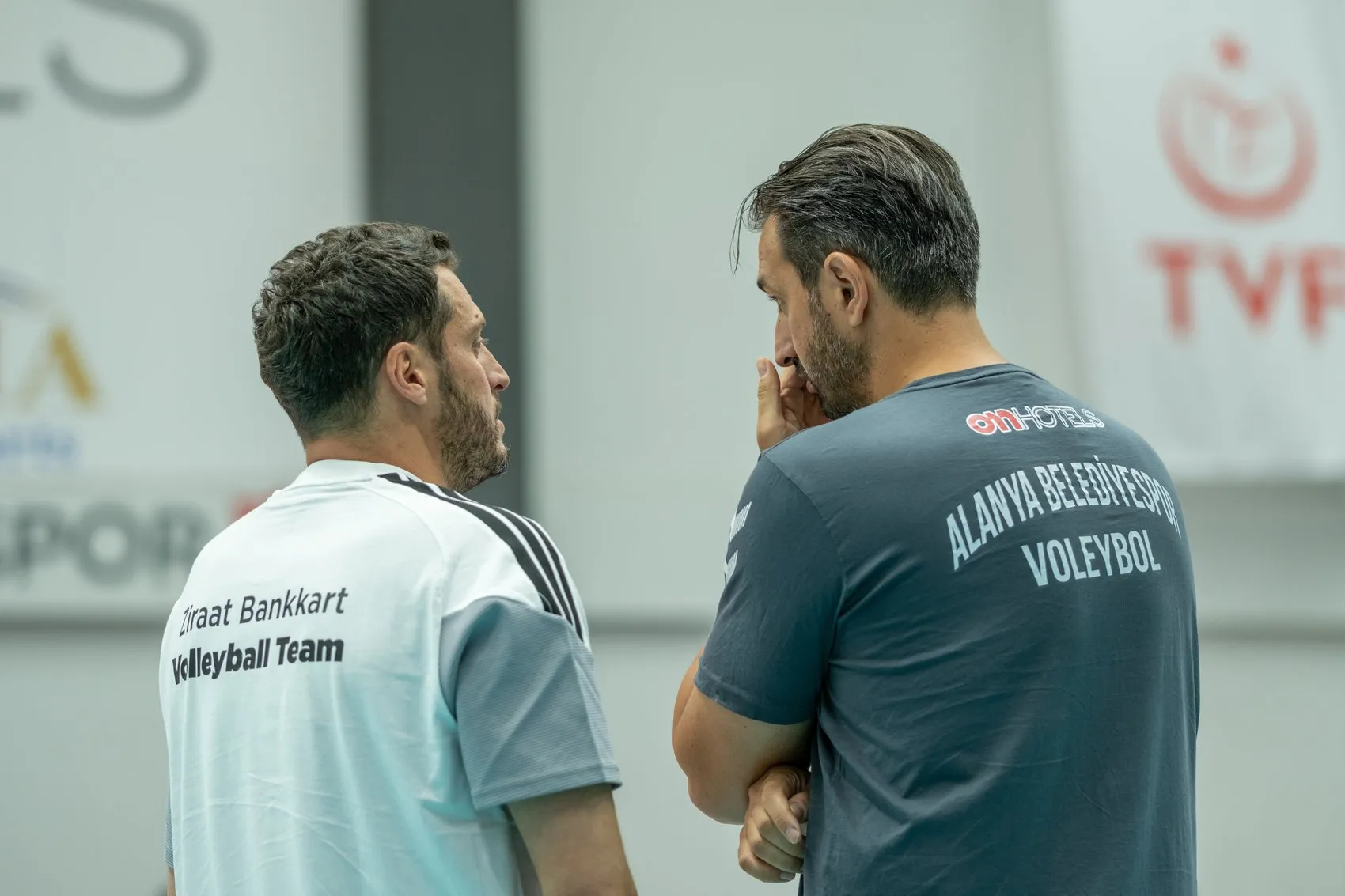 Efeler Ligi'nin iki dev ismi Alanya'da güçlerini birleştirdi