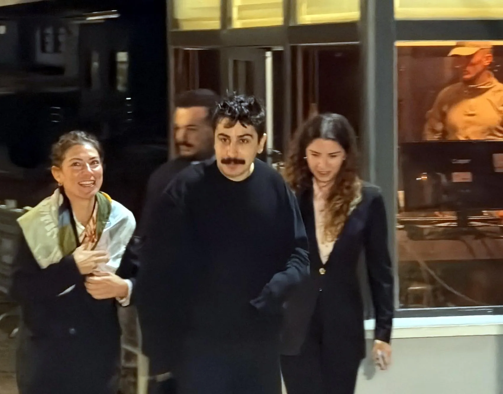 Deniz Göktaş için özgürlük kararı: Cezaevi kapısında duygusal anlar