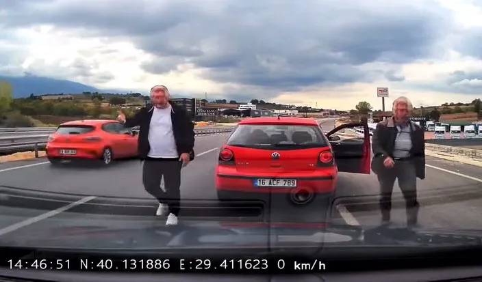 Trafikteki öfke nöbetinin bedeli ağır oldu: 360 bin liralık fatura kesildi