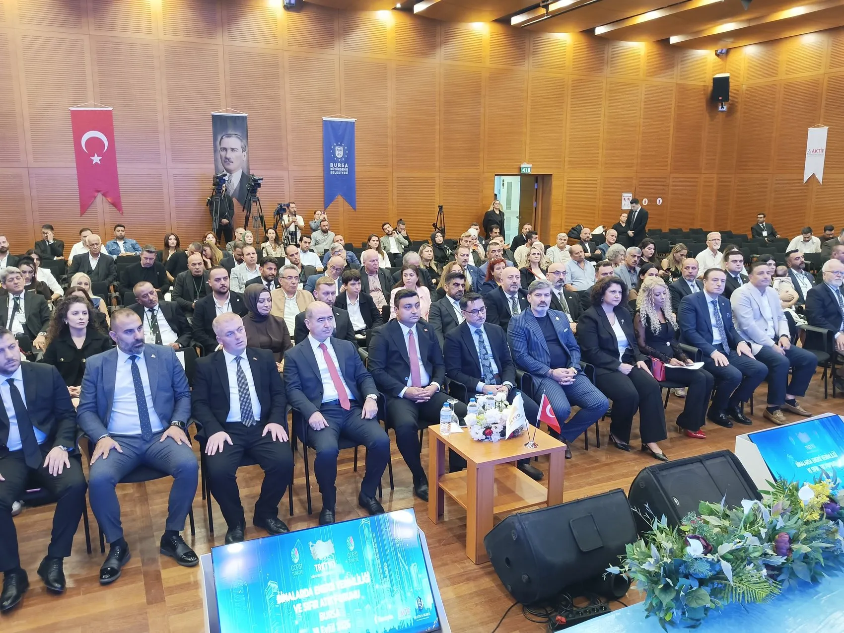 Bursa'da dev buluşma: Milyar dolarlık enerji tasarrufu için düğmeye basıldı