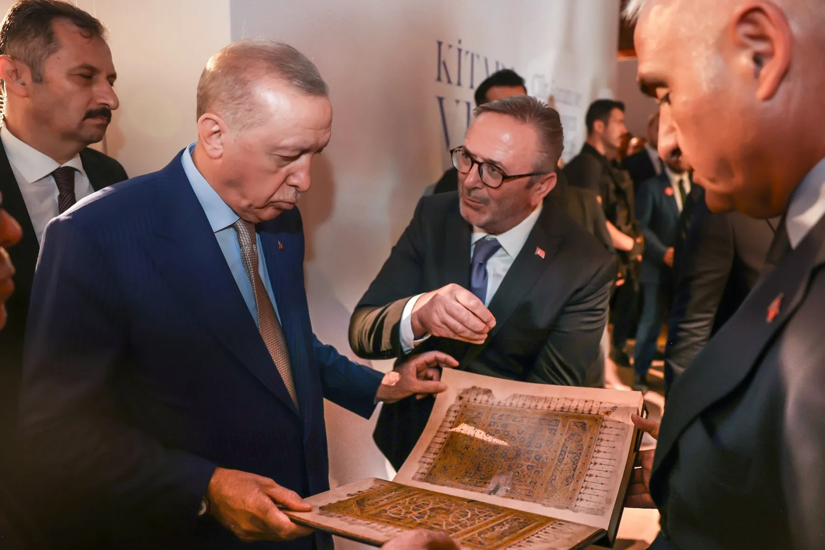 Asırlık Emanet Yeniden Hayat Buldu: Karadağ'ın Kutsal Mirası Türkiye'de Restore Edildi