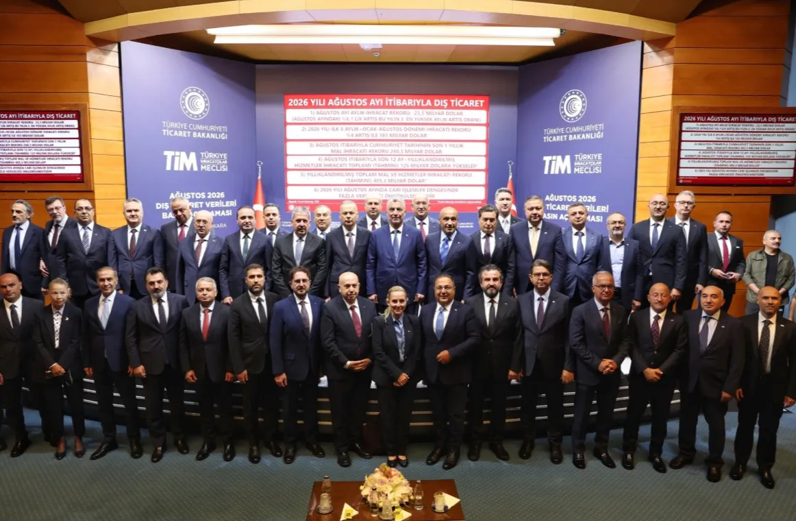 Dış ticarette tarihi zirve: Türkiye ihracatta tüm zamanların rekorunu tazeledi