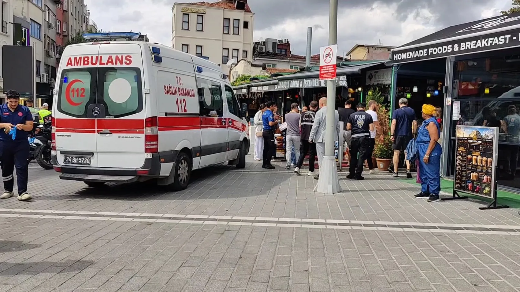 Fatih'te döviz bürosunda kanlı hesaplaşma: Alacak verecek kavgası can aldı