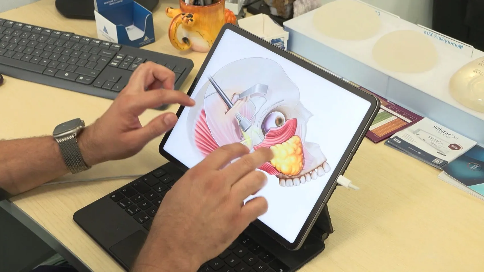 Yüz germede iz bırakmayan devrim: Saç içinde gizlenen 3 santimetrelik dokunuş