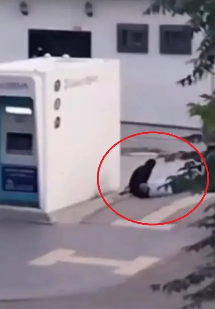 Bebeğini susturmak için sokağa çıkmıştı: İki ailenin kanlı hesaplaşmasında masum baba kurban gitti