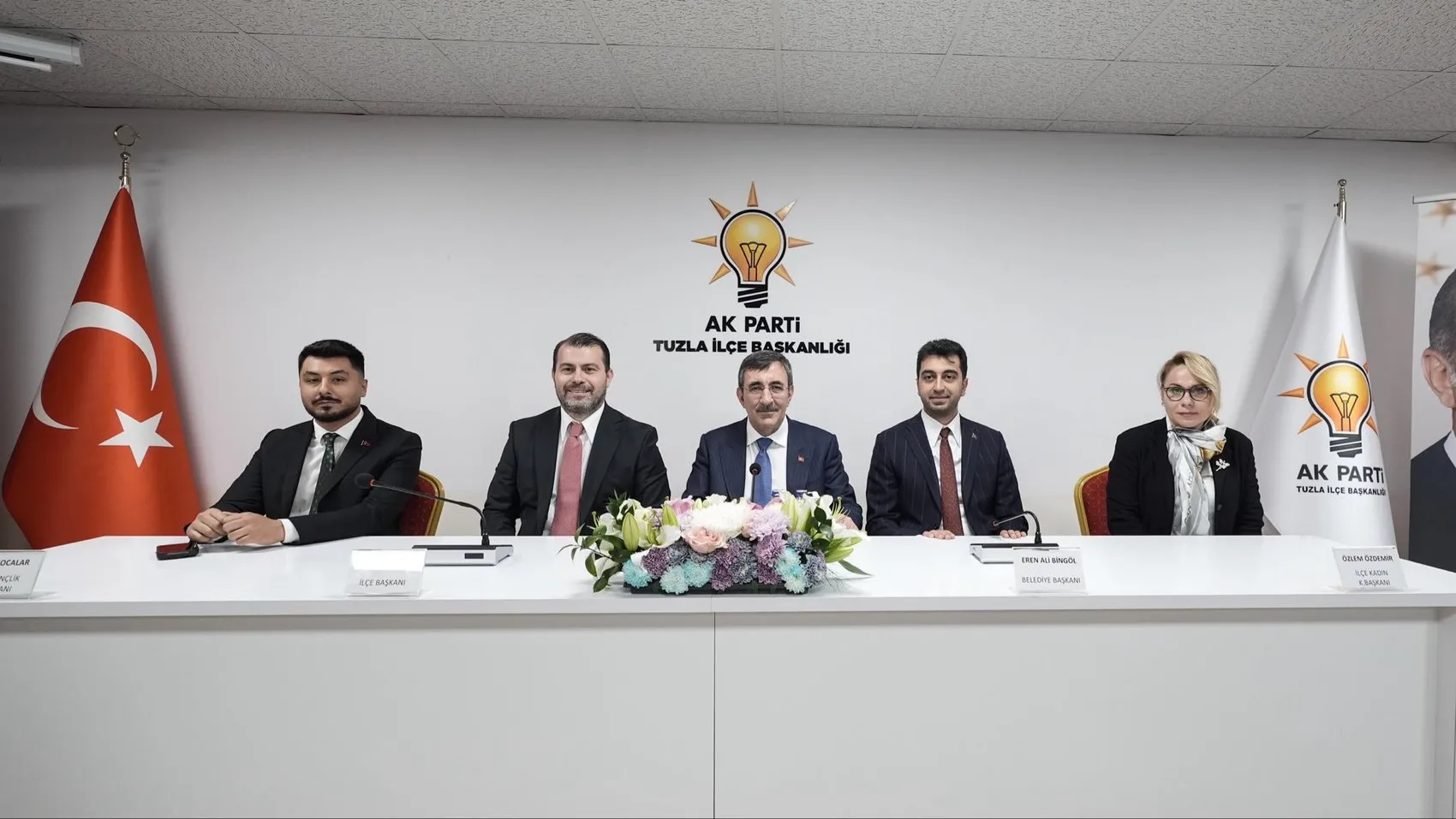 Cevdet Yılmaz'dan küresel vicdan çağrısı: Sadece teknoloji yetmez, erdemli bir medeniyet şart