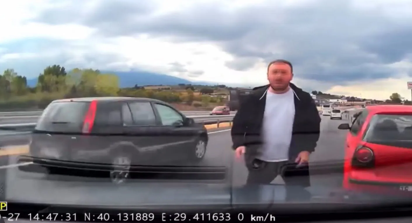 Trafikteki öfke nöbetinin bedeli ağır oldu: 360 bin liralık fatura kesildi