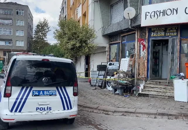 Zeytinburnu'nda gündelik temizlik faciası: Balkondan düşen kadın kurtarılamadı