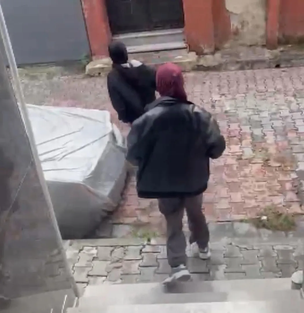 Kağıthane'de hırsızlık girişimi: Ev sahibine yakalanınca 'sapık' iftirası attılar
