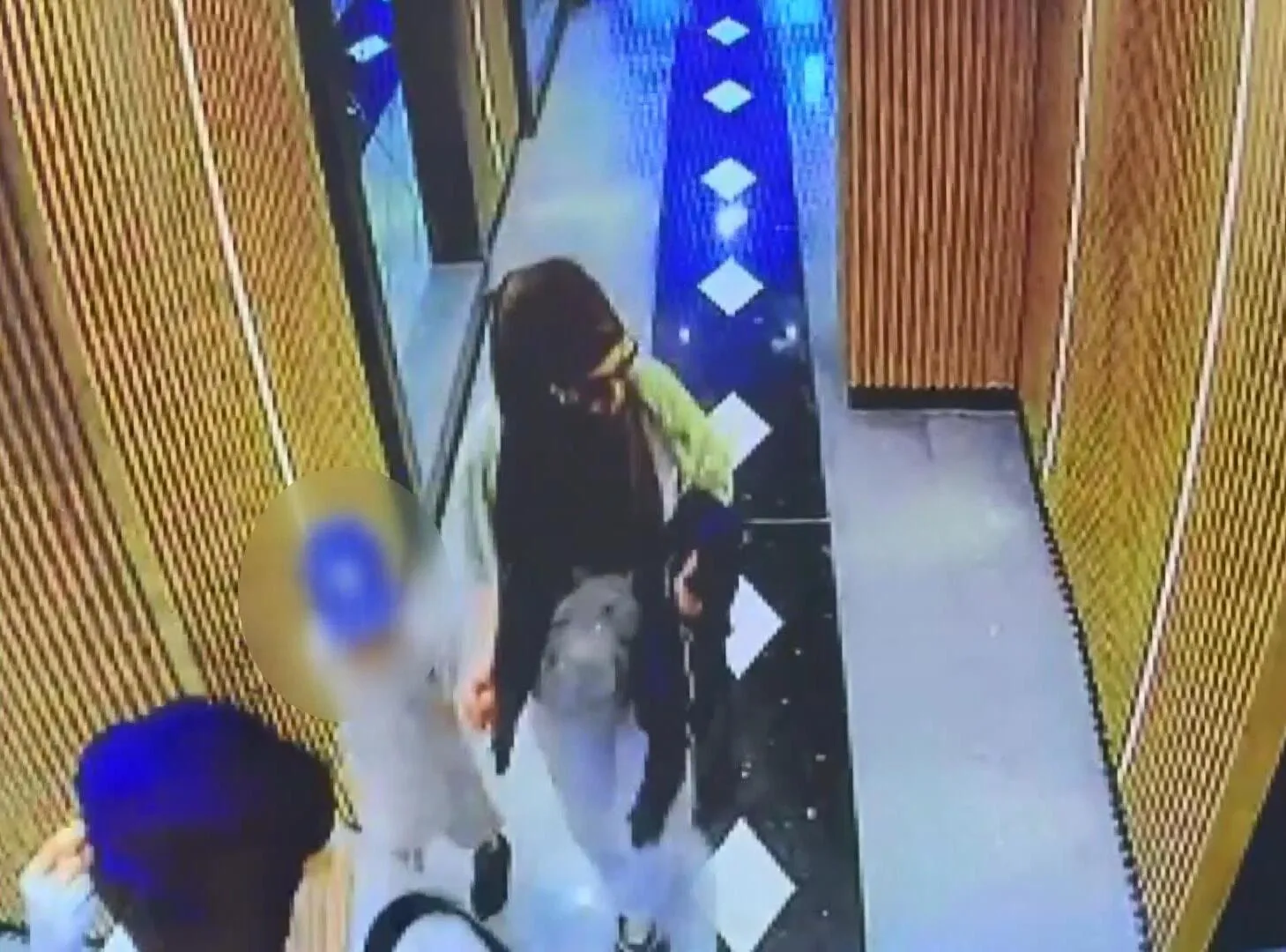 Avcılar'da pes dedirten hırsızlık girişimi: Çocukları yanlarında getirdiler