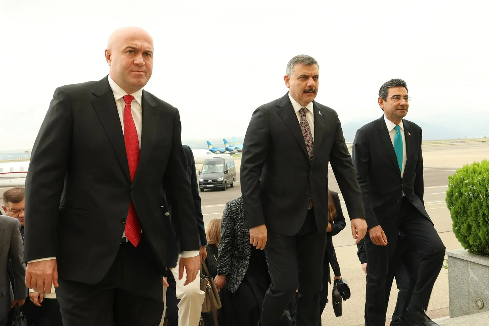 Sınır Ötesi Güvenlik Zirvesi: Ankara ve Tiflis'ten Suç Örgütlerine Karşı Ortak Cephe