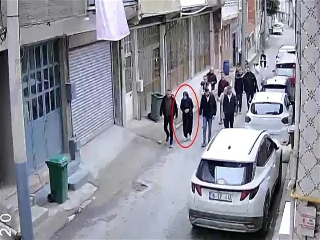 Emekli polisin evinde kan donduran vahşet: Eşini öldürüp parçalara ayırdı