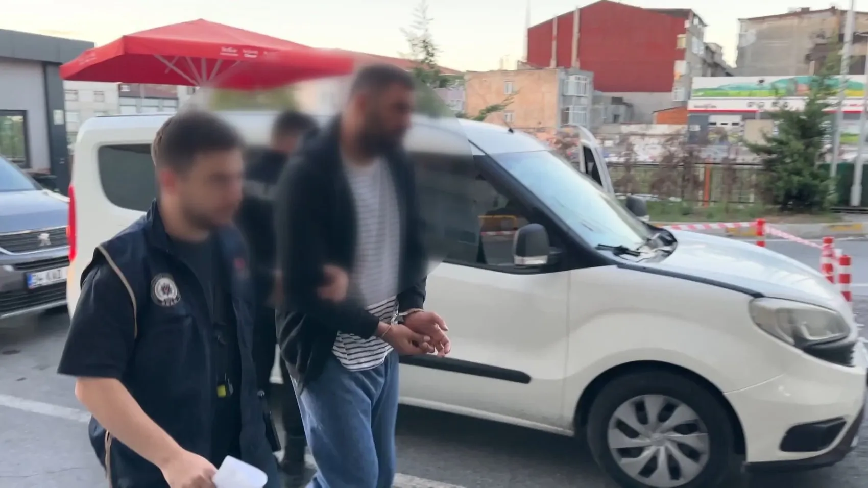 Terörün finansal ağına İstanbul merkezli darbe: 9 kişi kıskıvrak yakalandı