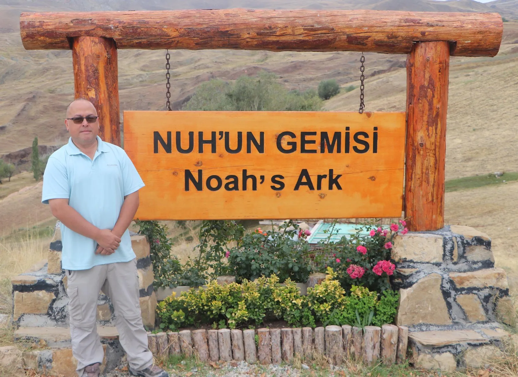 Ağrı'da yüzyıllık gizem: Nuh'un Gemisi olduğu iddia edilen alanda ilk kez yerin altına inildi