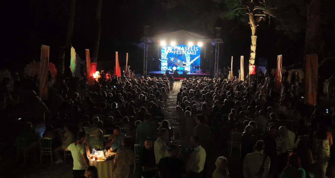 Tarihin kalbinde sanat rüzgarı: Phaselis 16. kez kapılarını açtı