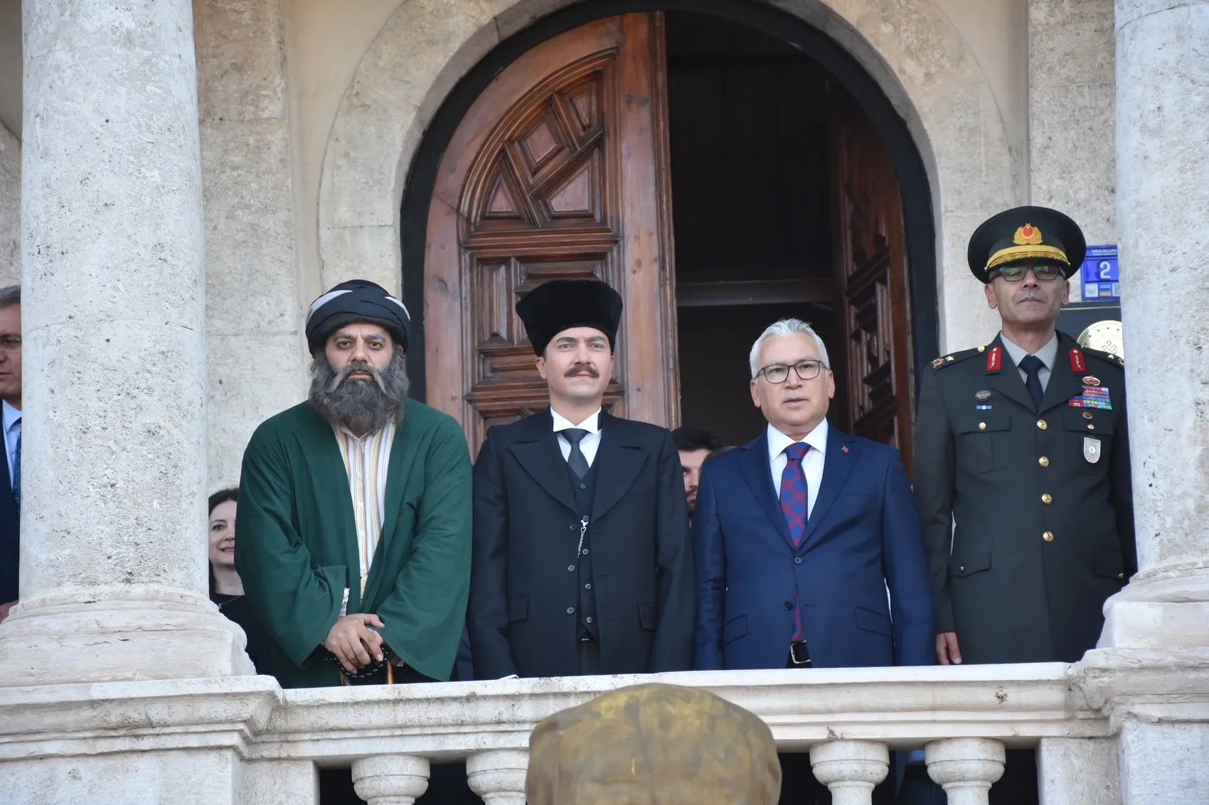 Sivas sokaklarında 107 yıllık yankı: Atatürk'ün şehre gelişi yeniden yaşandı