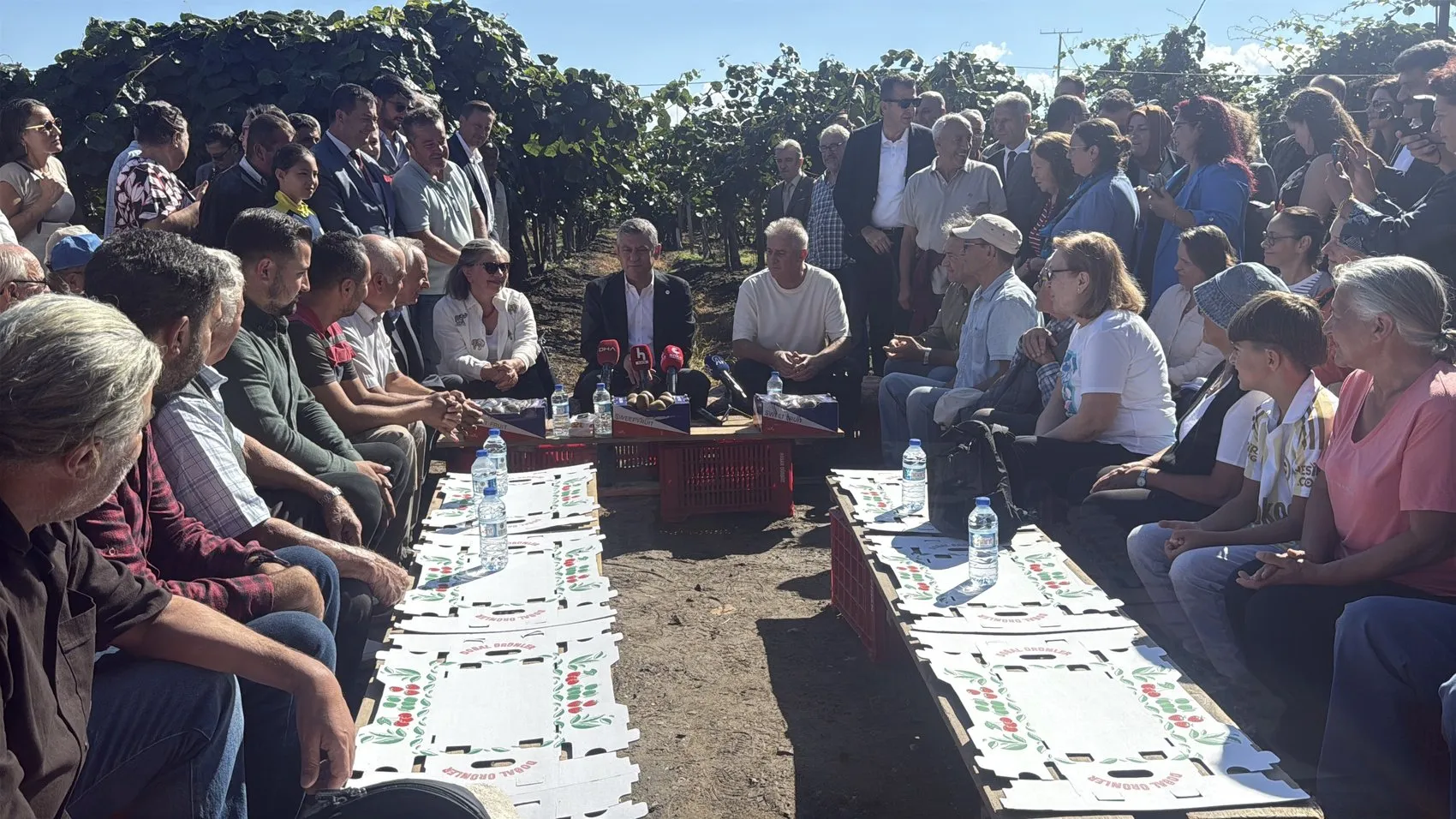 Özgür Özel'den koltuk resti: Başarısız olursam bir gün bile oturmam