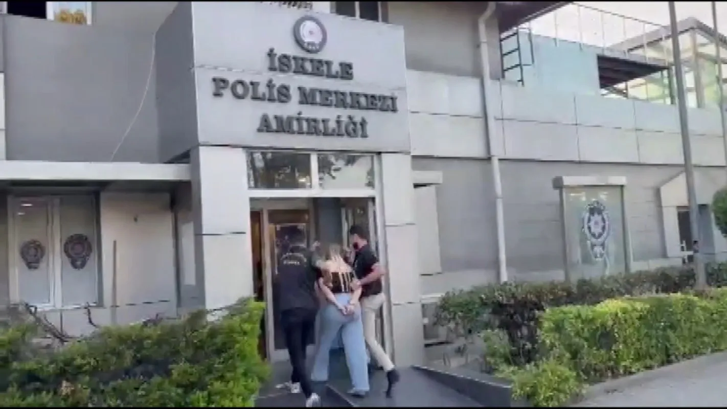 Sekiz yıllık firar kadın kılığında son buldu: Kız kardeşinin kimliğiyle izini kaybettirmiş
