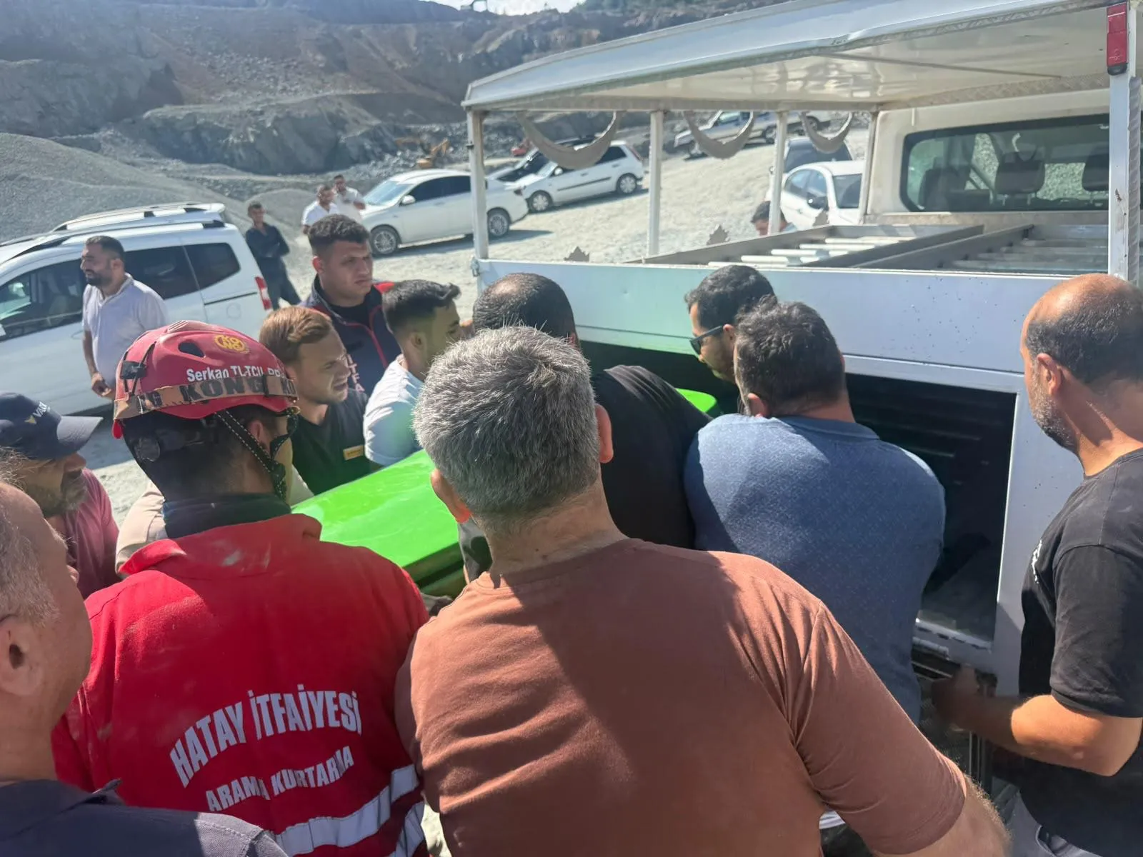 Antakya'daki taş ocağında yürek yakan kaza: Operatör hayatını kaybetti