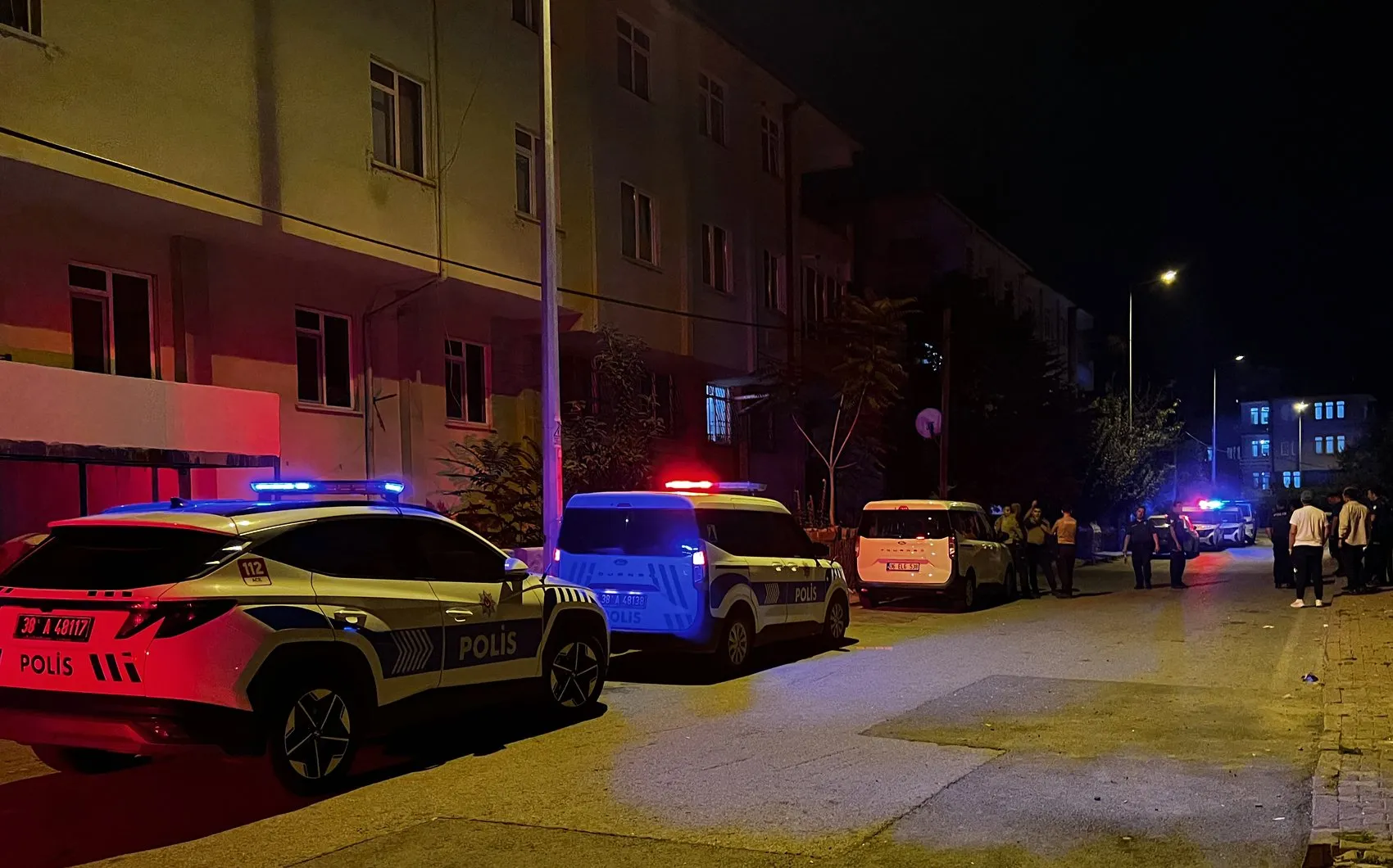 Kayseri'deki cinayetin perde arkası: Elinde keserle yürüdüğü o anlar kamerada
