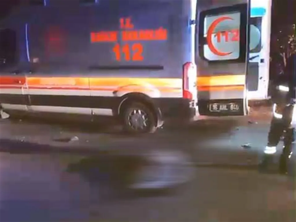 İnegöl'ü yasa boğan veda: Genç yaşta hayata veda eden iki arkadaş son yolculuklarına uğurlandı