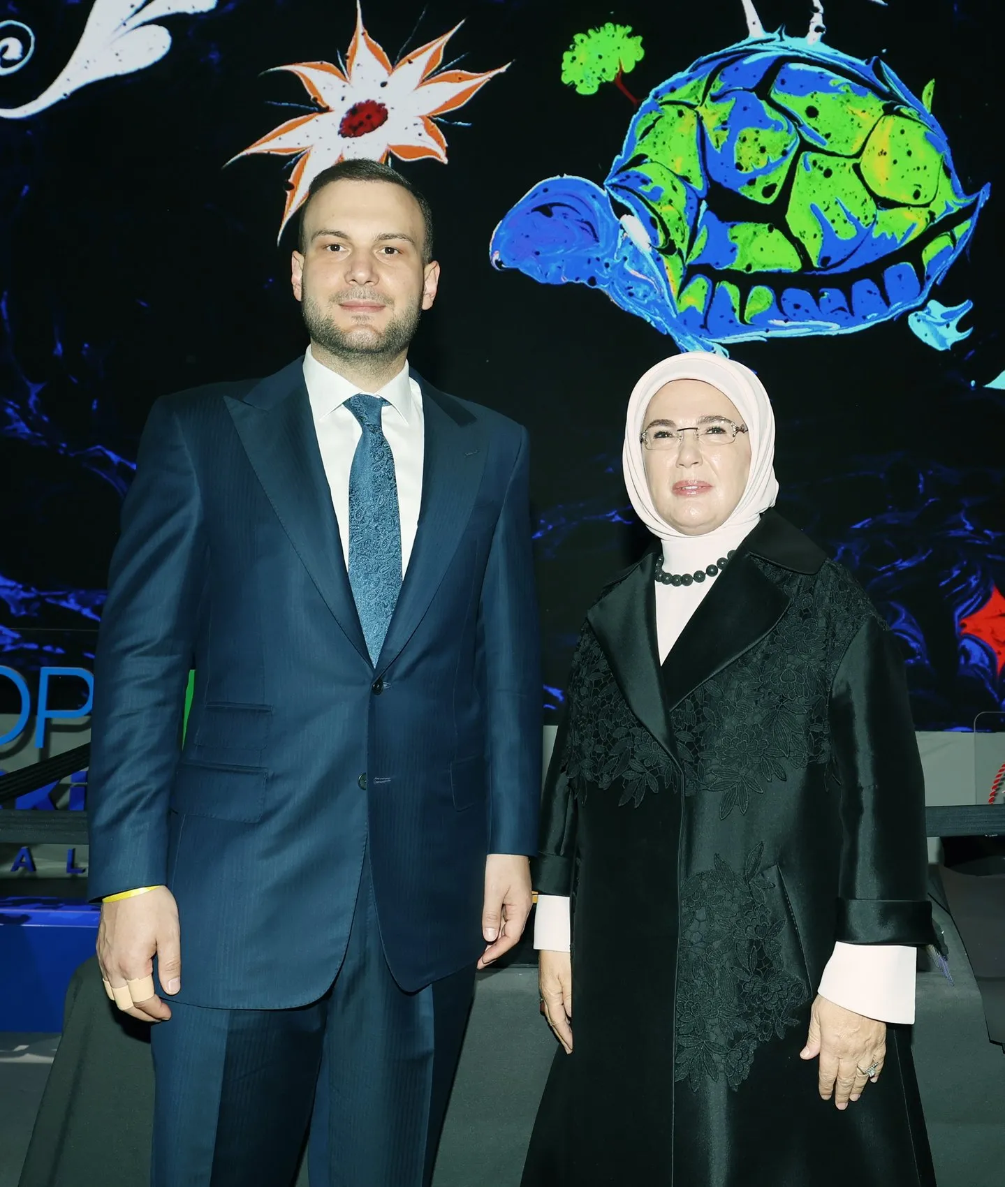 Emine Erdoğan'dan New York'ta 'tüketim çılgınlığı' uyarısı: Geleceği kurtarmak için zihniyet devrimi şart