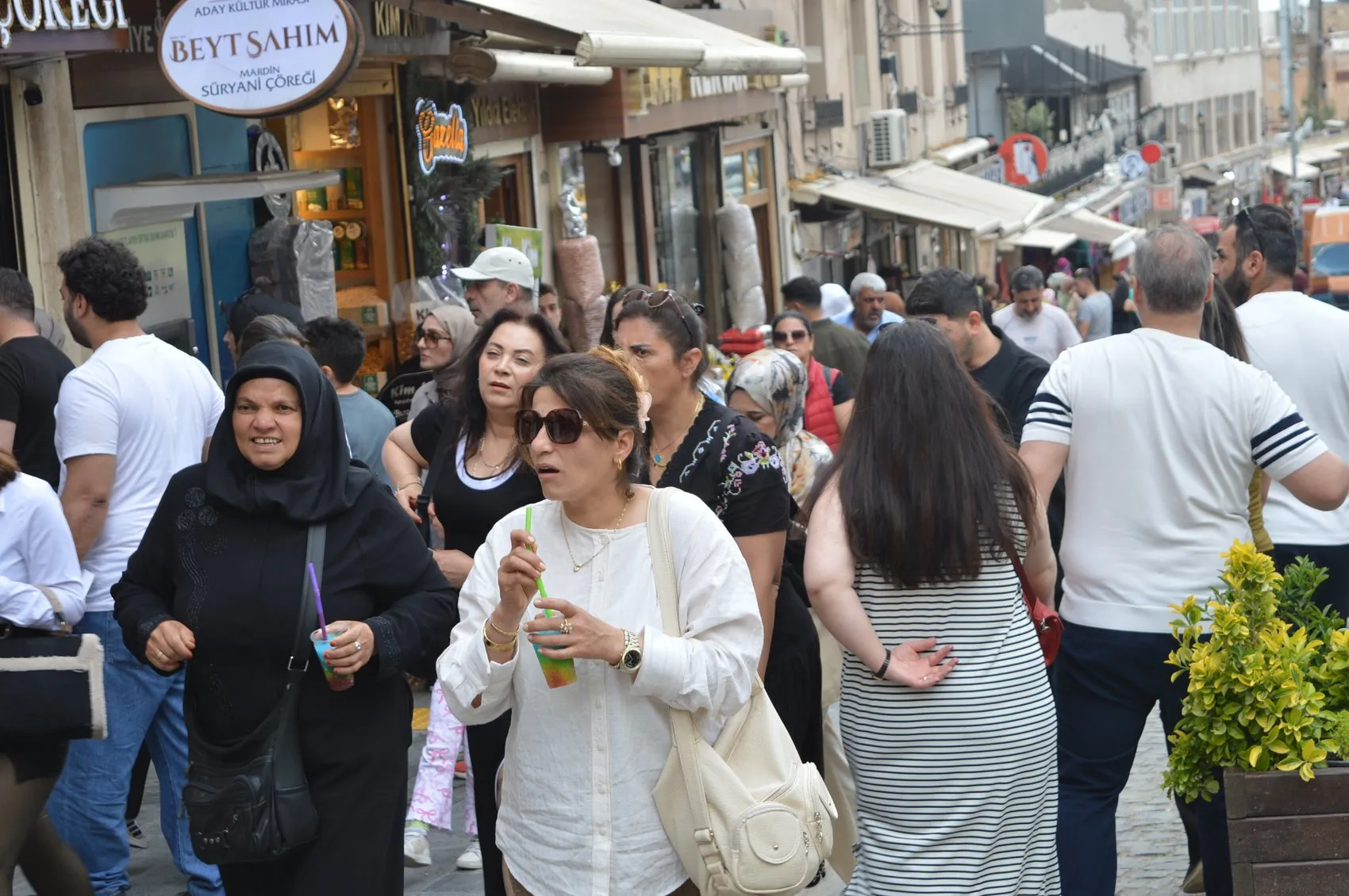 Mardin'in Büyüsüne Kapılan Geri Dönüyor: Her On Ziyaretçiden Yedisi Şehri Yeniden Keşfetmek İstiyor