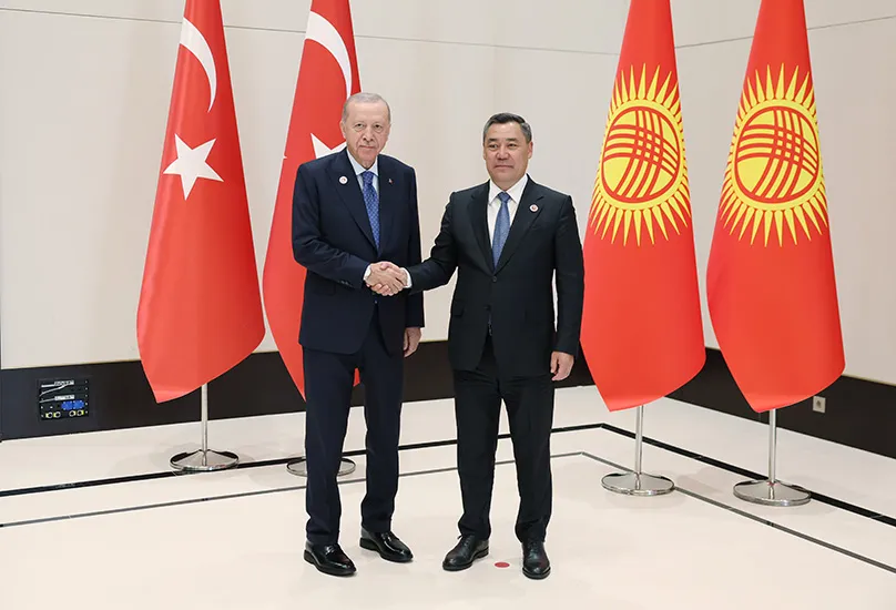 Bişkek'te Kritik Zirve: Erdoğan ve Caparov Arasında Stratejik Temas