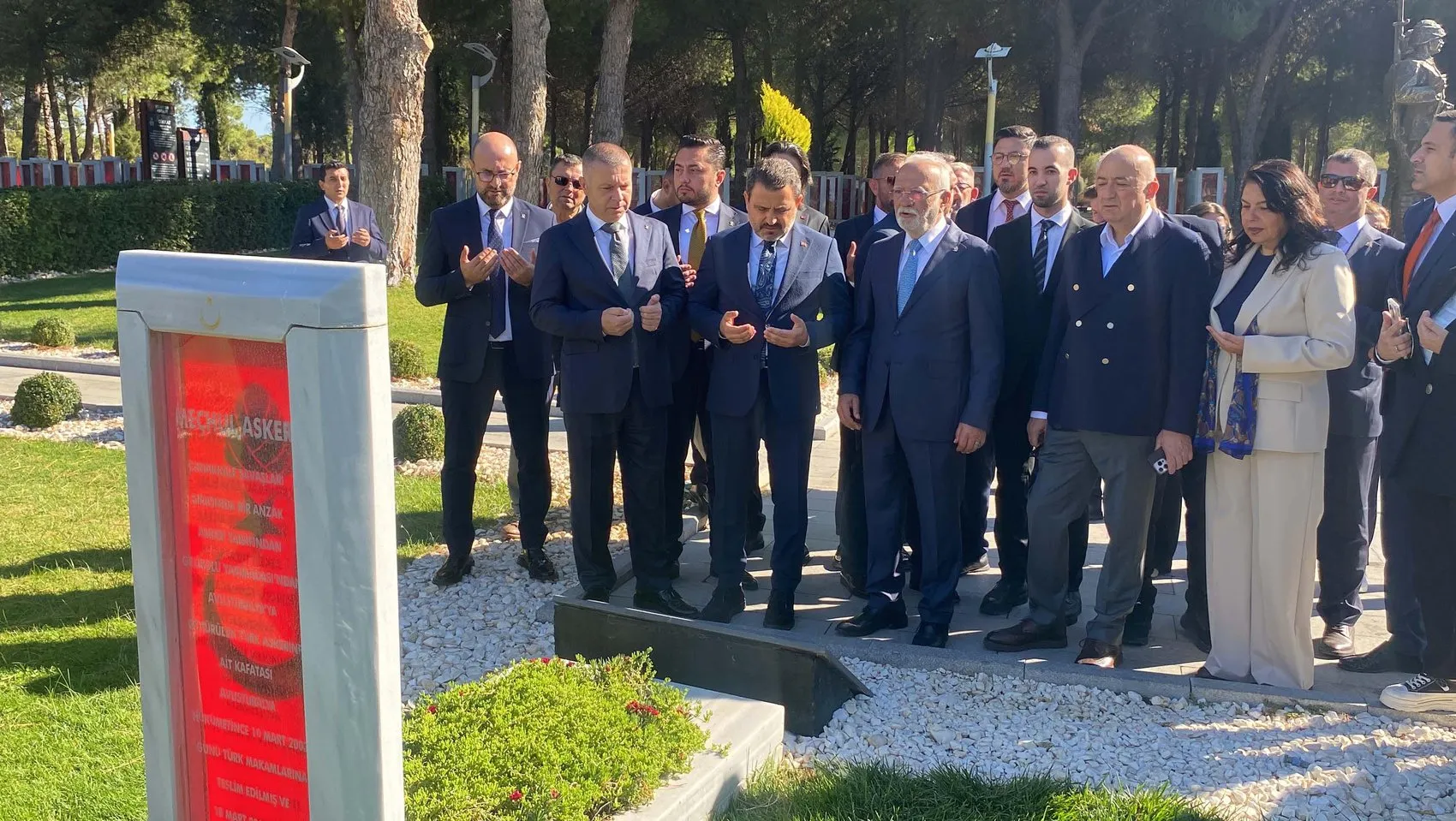 Mustafa Elitaş'tan Çanakkale mesajı: İç cepheyi güçlendirmenin anahtarı bu topraklarda gizli