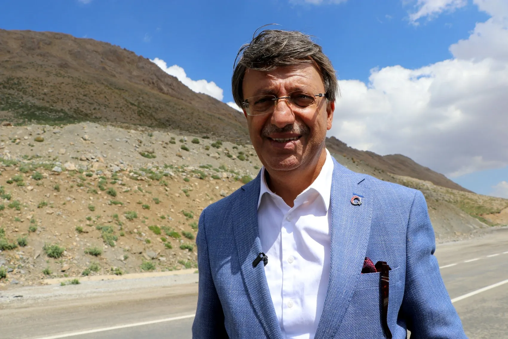 Saklı Bahçe'nin kaderi değişiyor: Van-Bahçesaray yolunda dev tünel için ilk kazma vuruldu