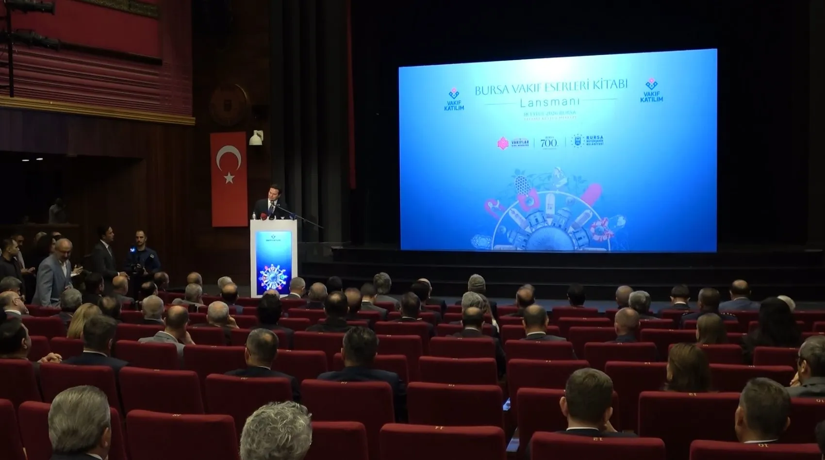 Bursa'nın Taş Duvarları Dile Geldi: 385 Eser 35 Bin Kareyle Ölümsüzleşti