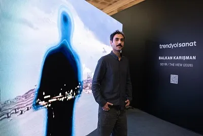 Haliç'in dijital aynası: İzleyici yaklaştıkça manzara yeniden şekilleniyor