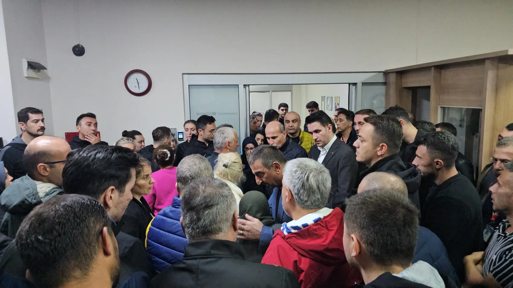 Zonguldak'ta maden ocağında korku dolu anlar: Siloya düşen genç işçi hayata döndürüldü