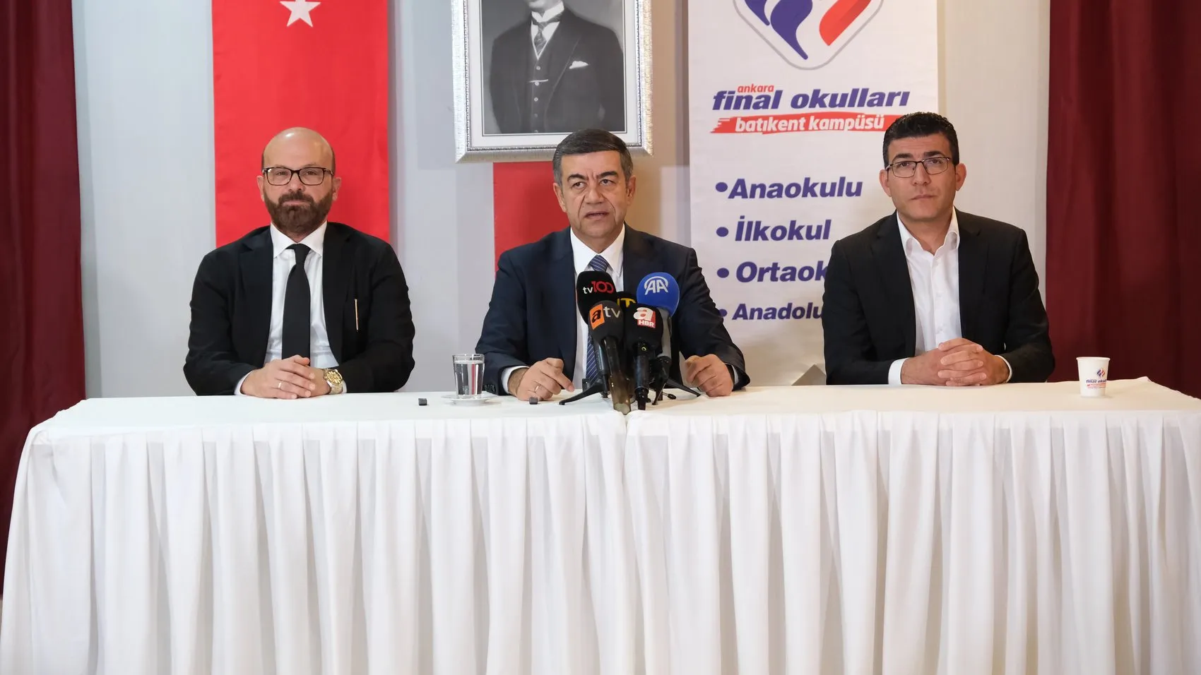 Eğitimde yapay zeka uyarısı: Asistan olarak kalsın, patron olmasın