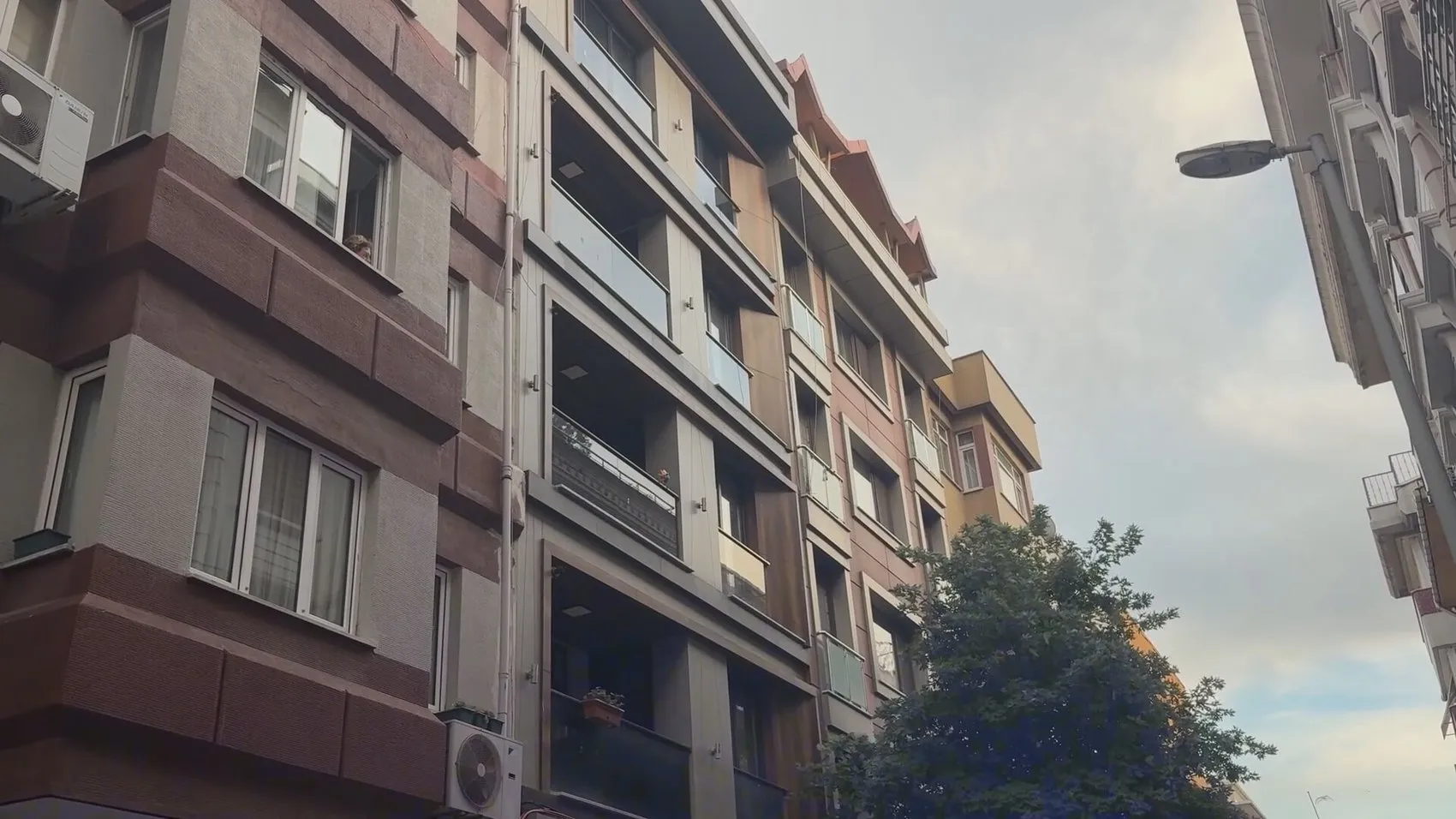 Şişli'de şüpheli ölüm: Genç adamın cansız bedeni yatağında bulundu