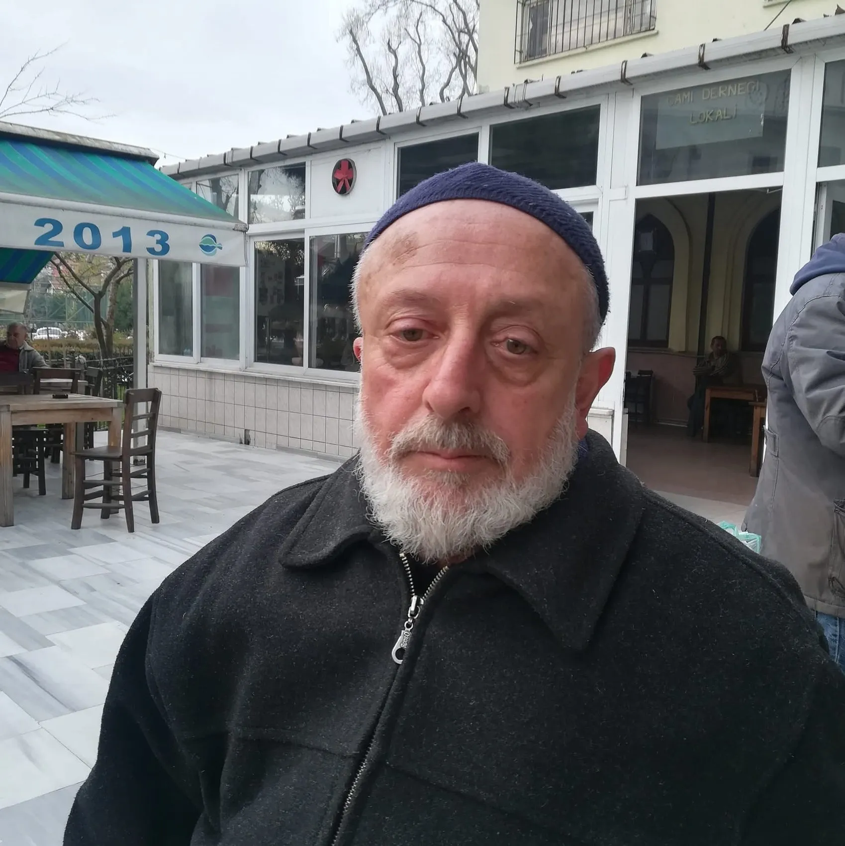 Artvin'de hüzünlü veda: Evinin önünde can verdi