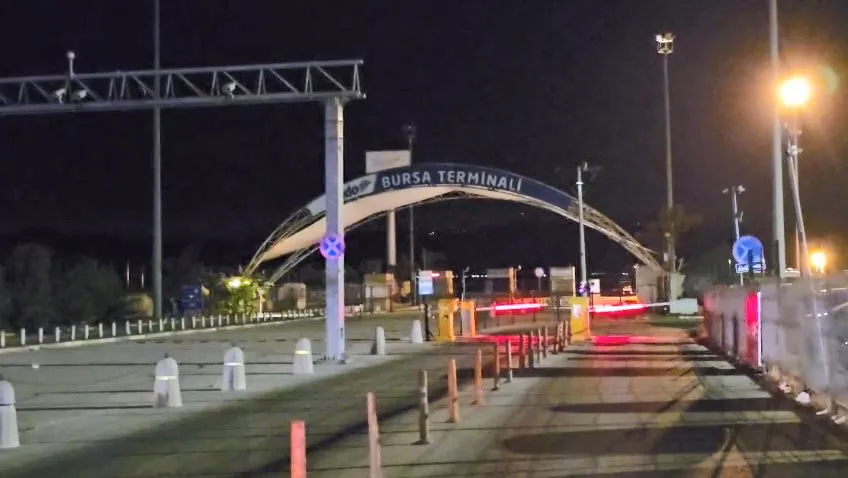 Mudanya İskelesi'nde korku dolu anlar: İDO seferinde kaza paniği