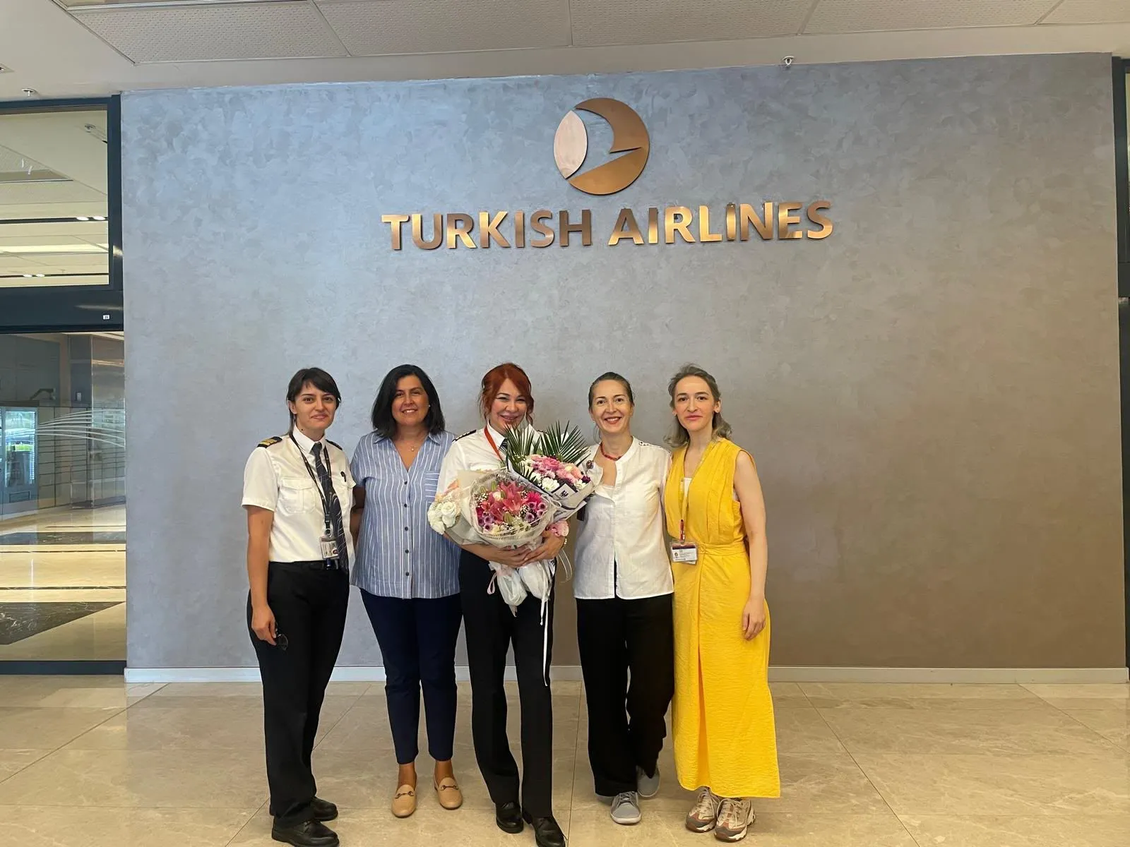 Gökyüzündeki 31 yıllık efsane veda etti: İlklerin pilotu kokpitten ayrılıyor